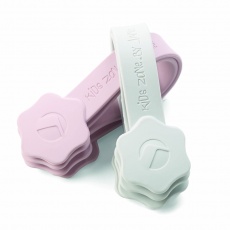 JANÉ Úchyty na kočárek silikónové s magnetem Boho Pink 4 ks JANÉ Úchyty na kočárek silikónové s magnetem Boho Pink 4 ks